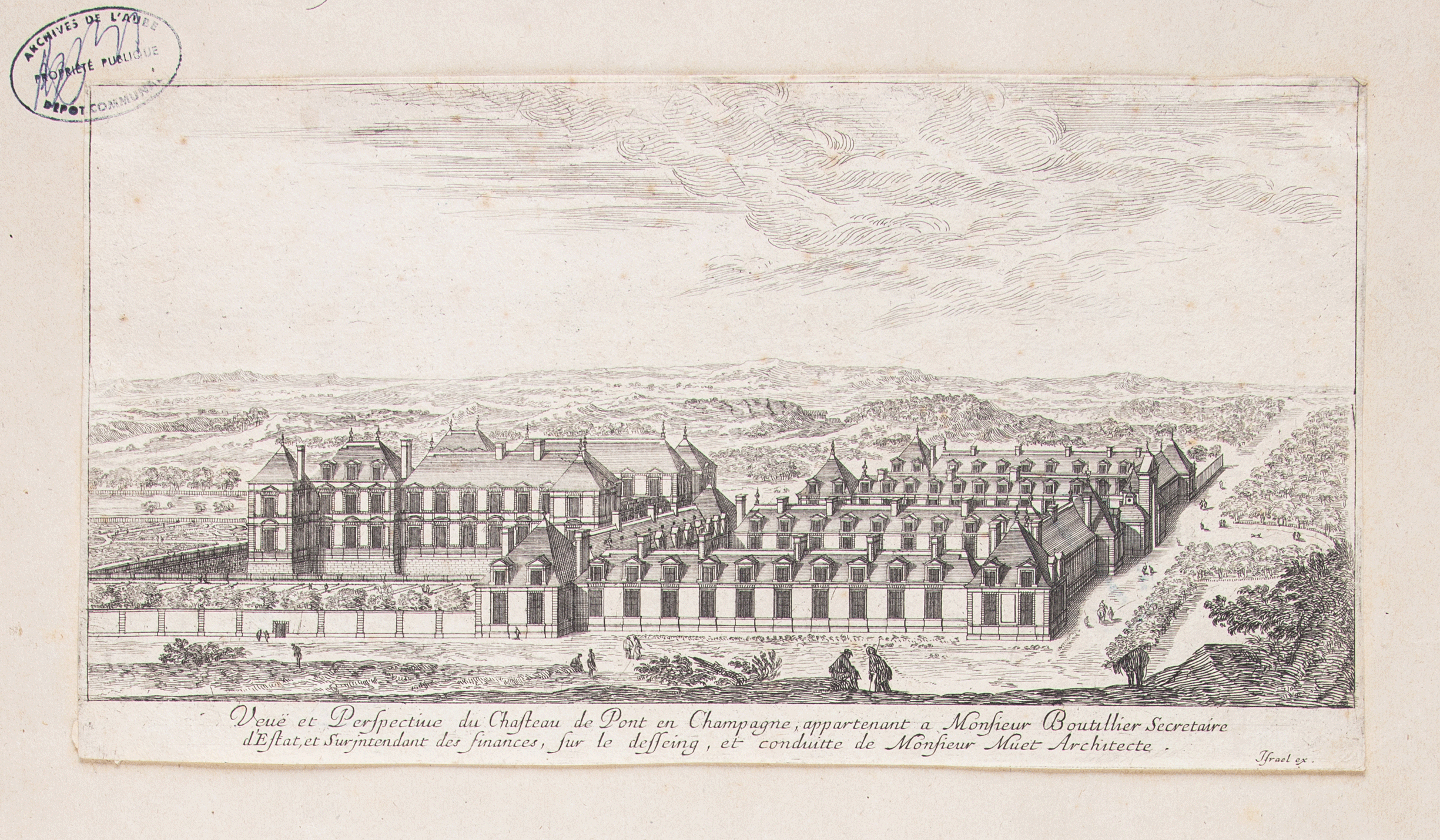 Gravure d’un château aux ailes symétriques et hautes toitures à lucarnes, dans un paysage vallonné.