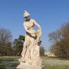 Bois-Préau - Statue La liseuse - (c) Sophie Chirico