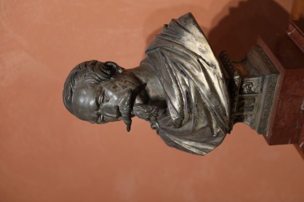 Buste de Napoléon III en marbre conservé à la Maison Bonaparte 